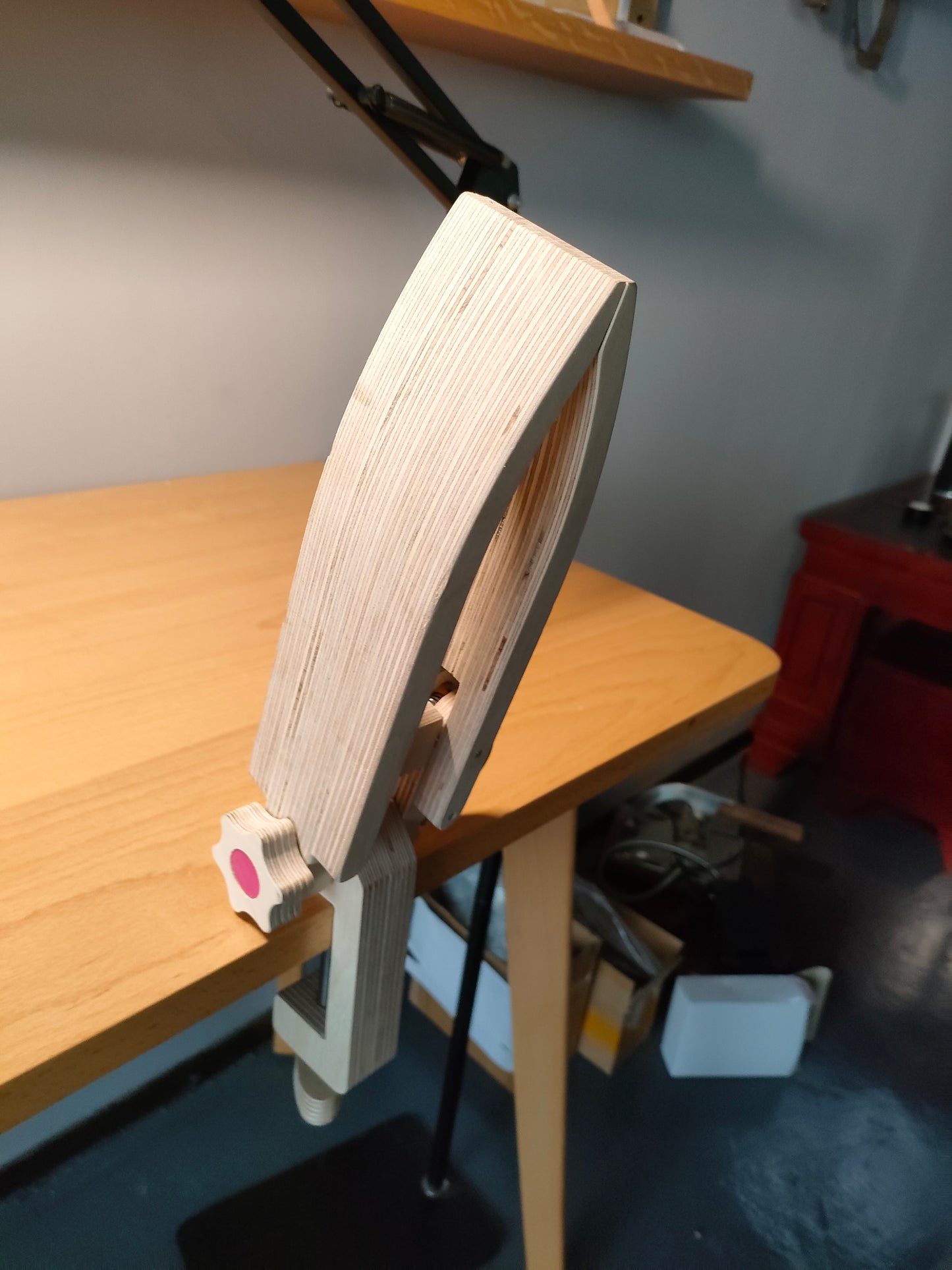 (New) Stitching pony quick clamp handle