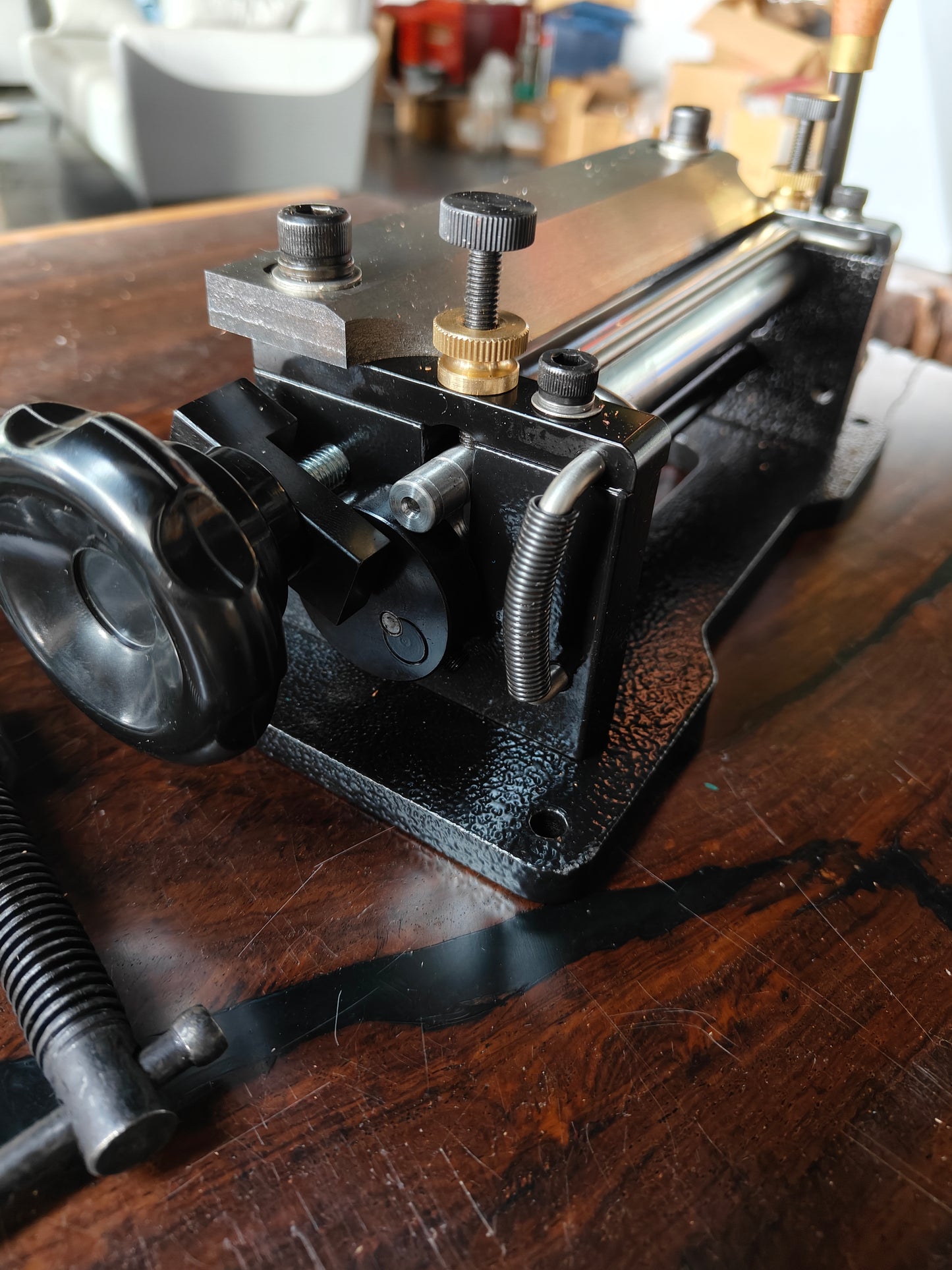 Premium leather splitter