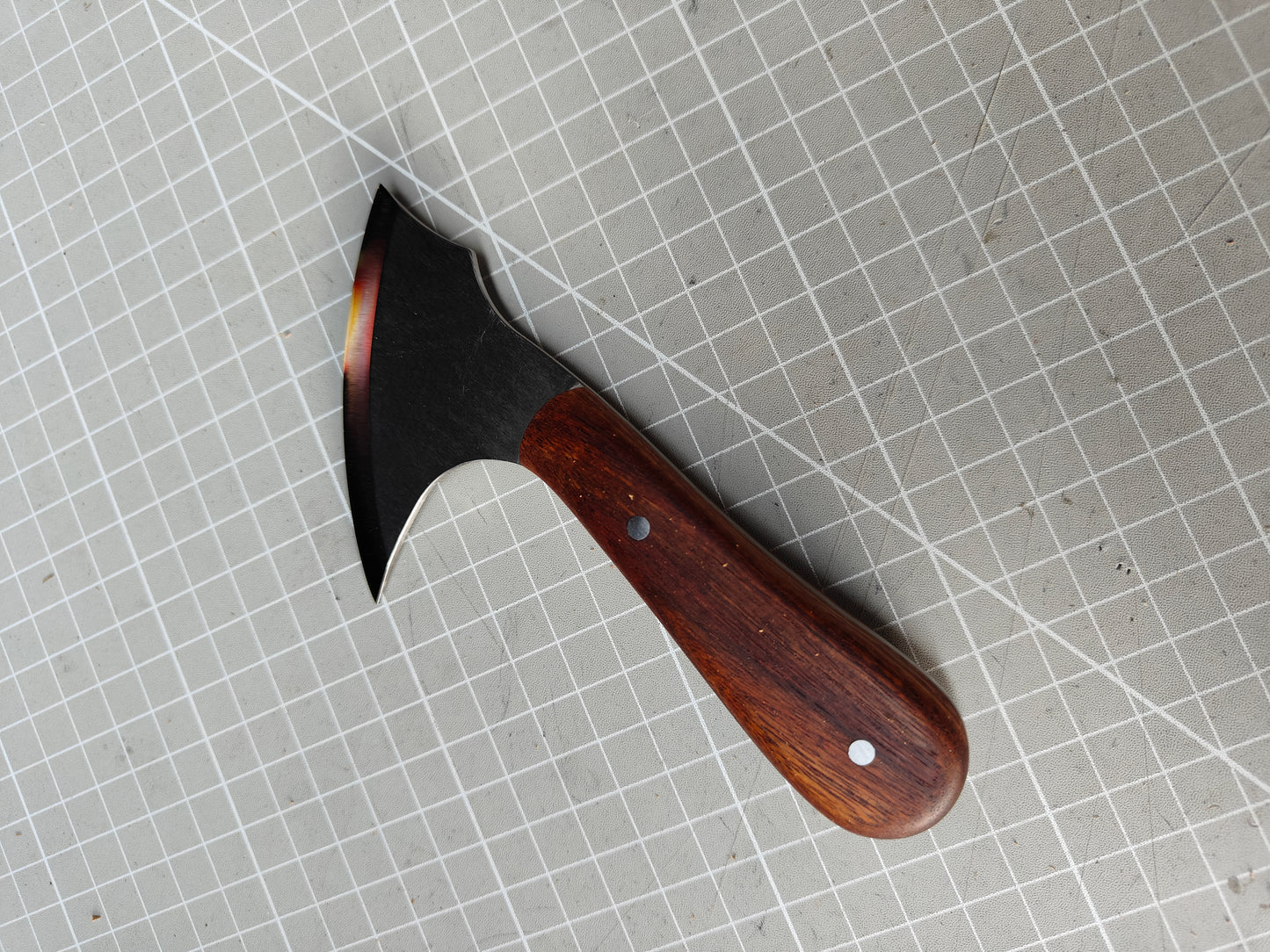 KL Full-tang pattern knife