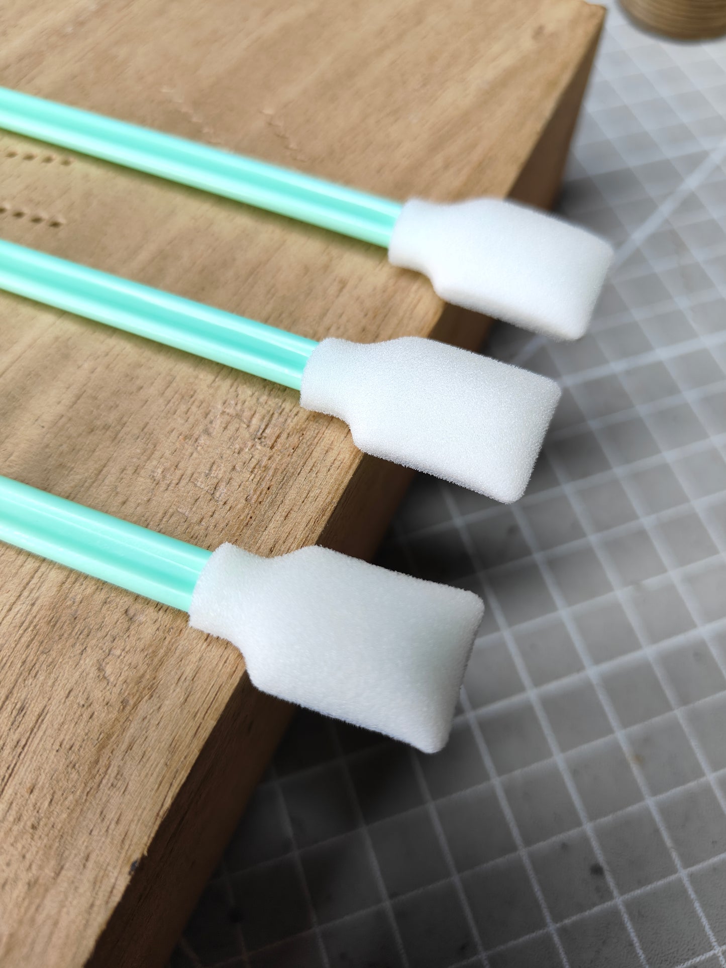 Foam stick edge paint