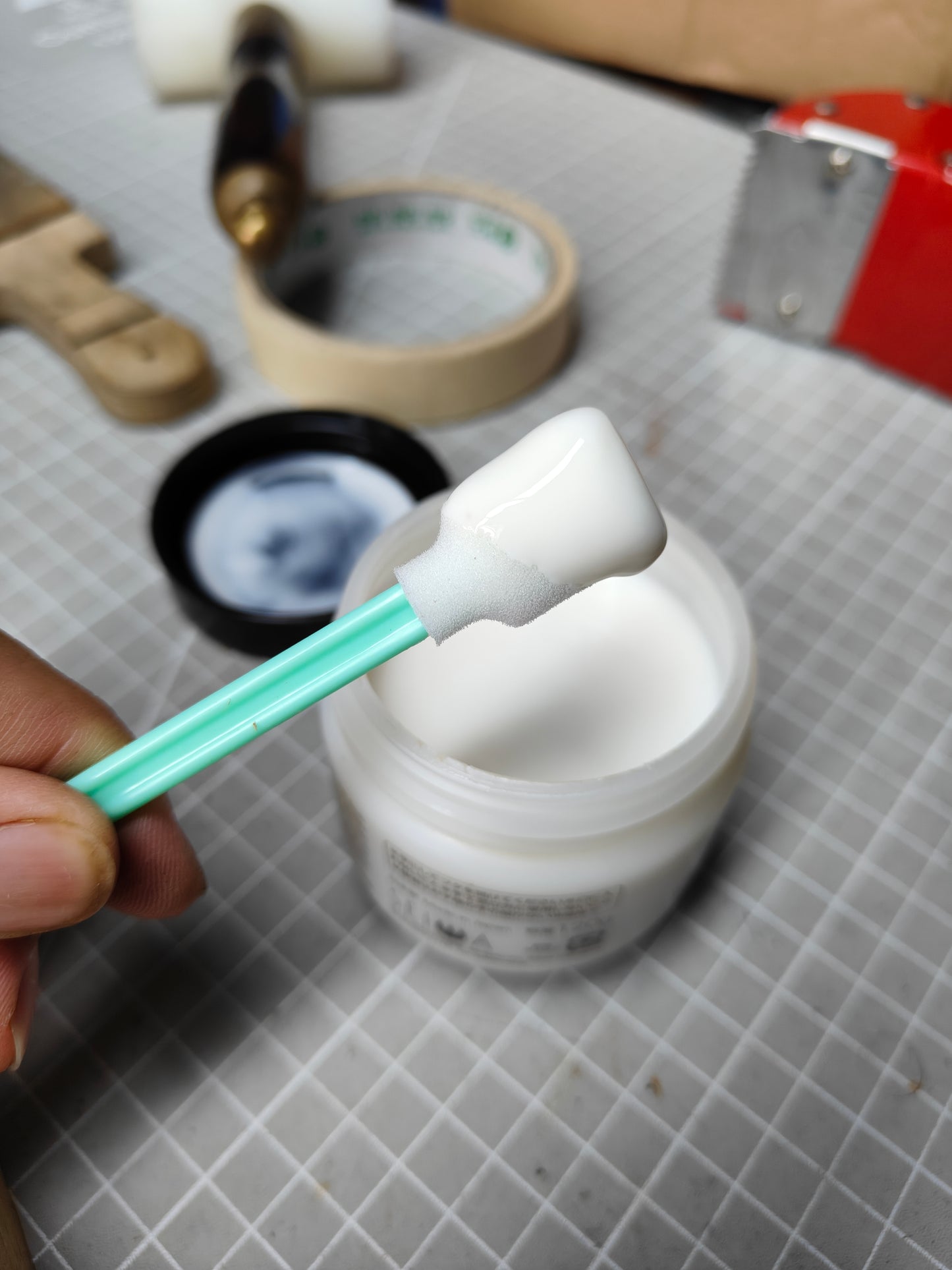 Foam stick edge paint