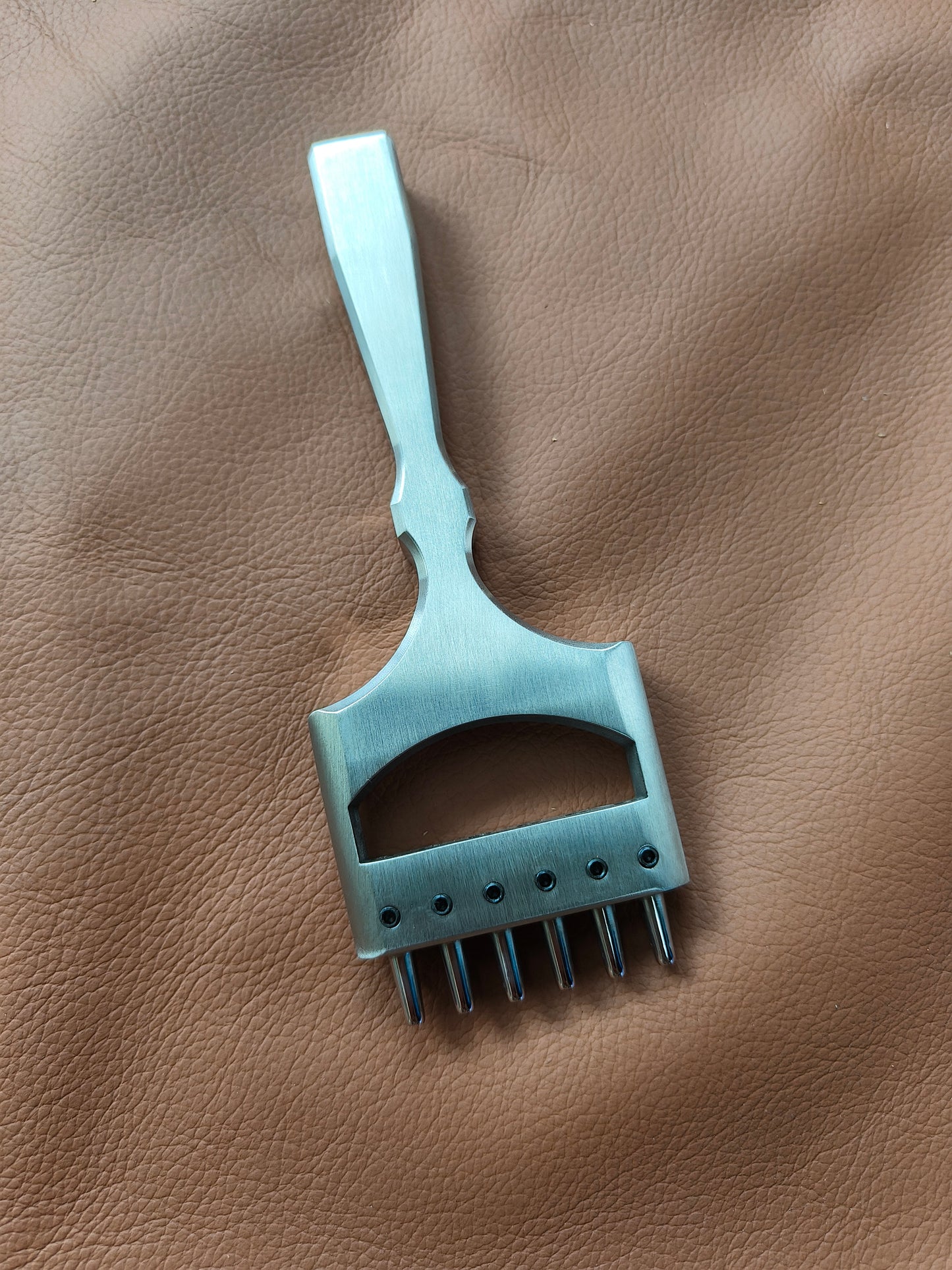 KL premiun watch strap punch 6 holes