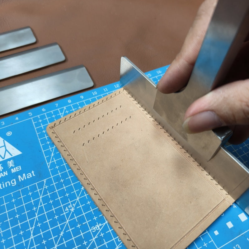 KL interchangeable blade card slot &wallet triming punch
