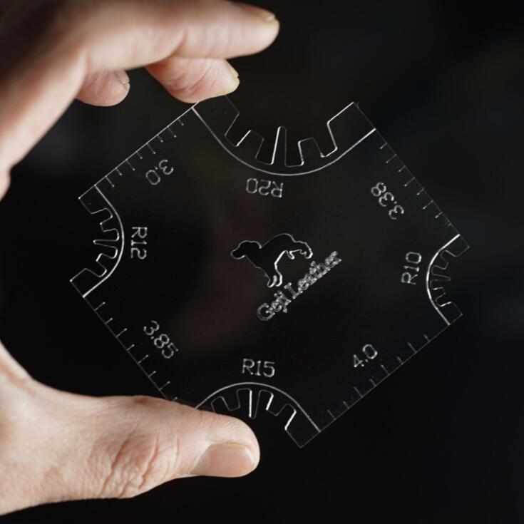 Arcylic zipper corner glue JIG