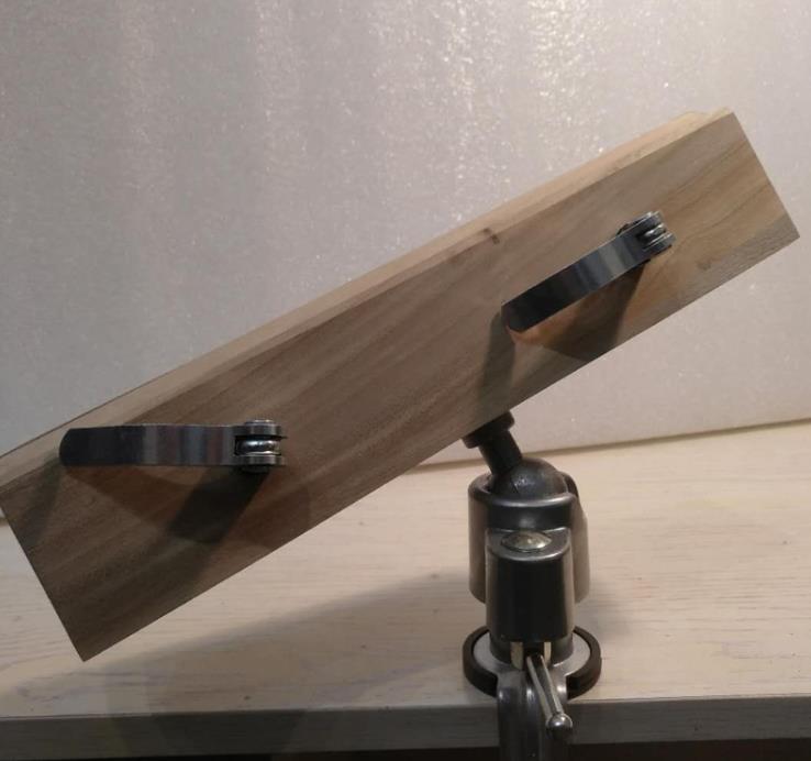 Universal strap stitching pony