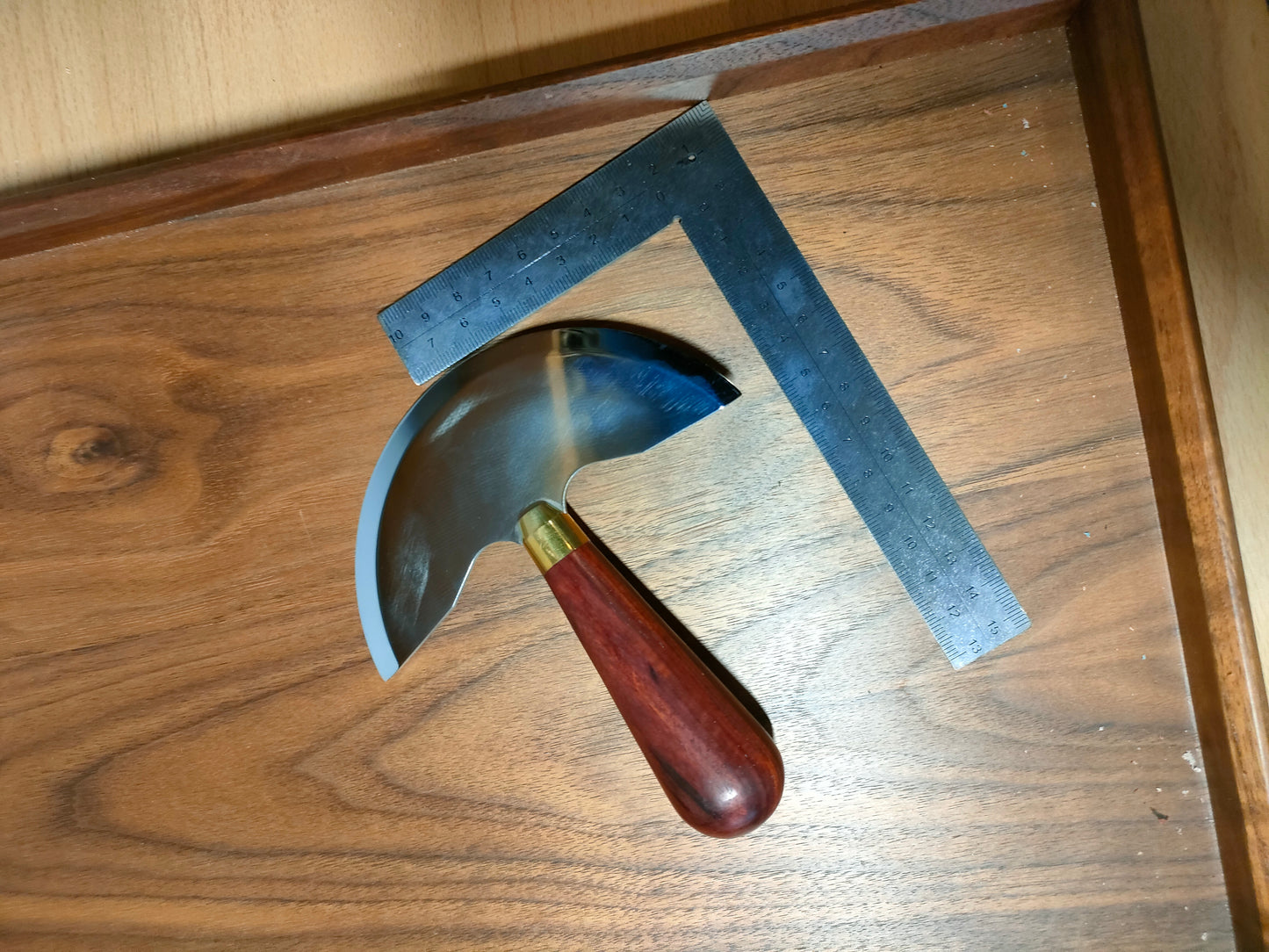 KL Round Knife