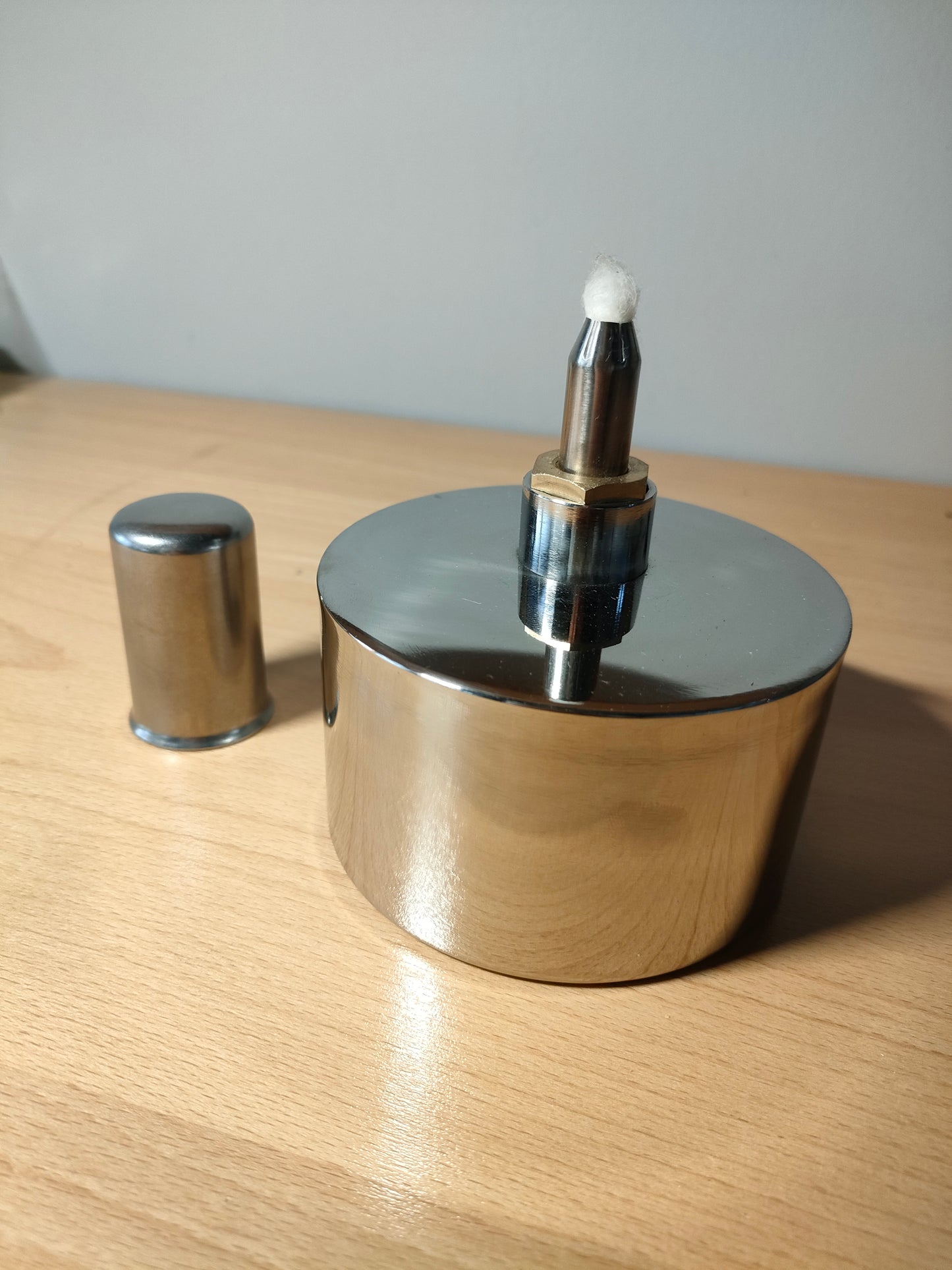 Basic stainless steel alcohol lamp