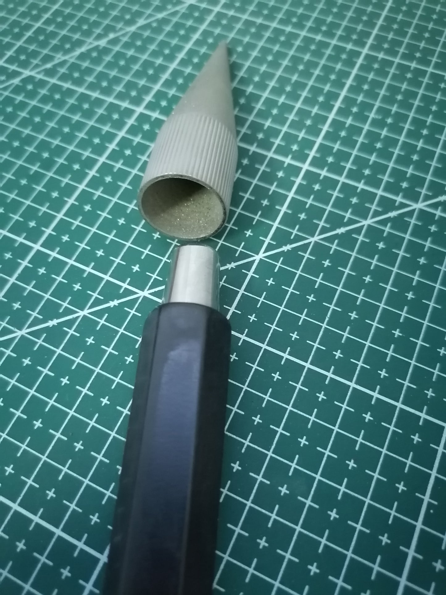 Round hole punch sharpen JIG