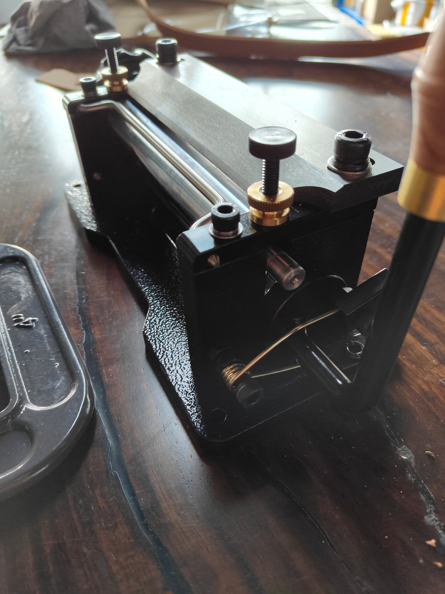 Premium leather splitter