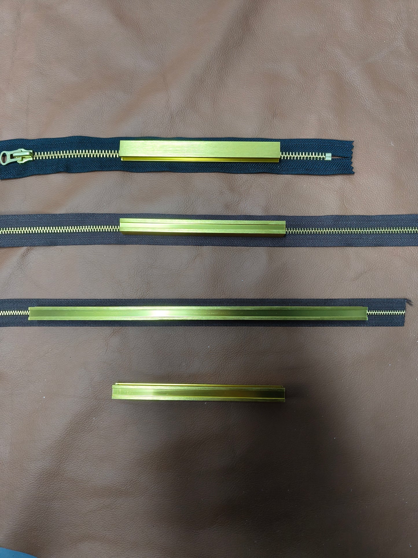 KL aluminum zipper guide for YKK