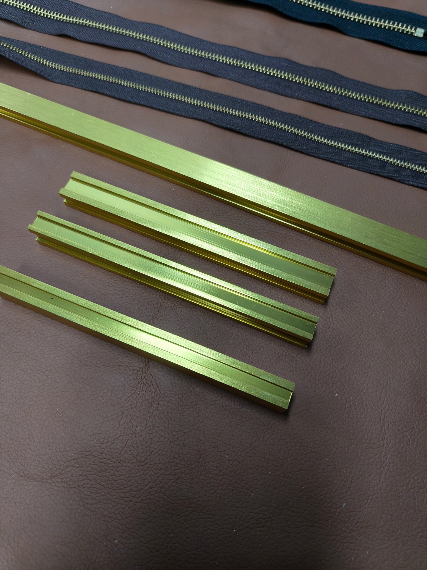 KL aluminum zipper guide for YKK
