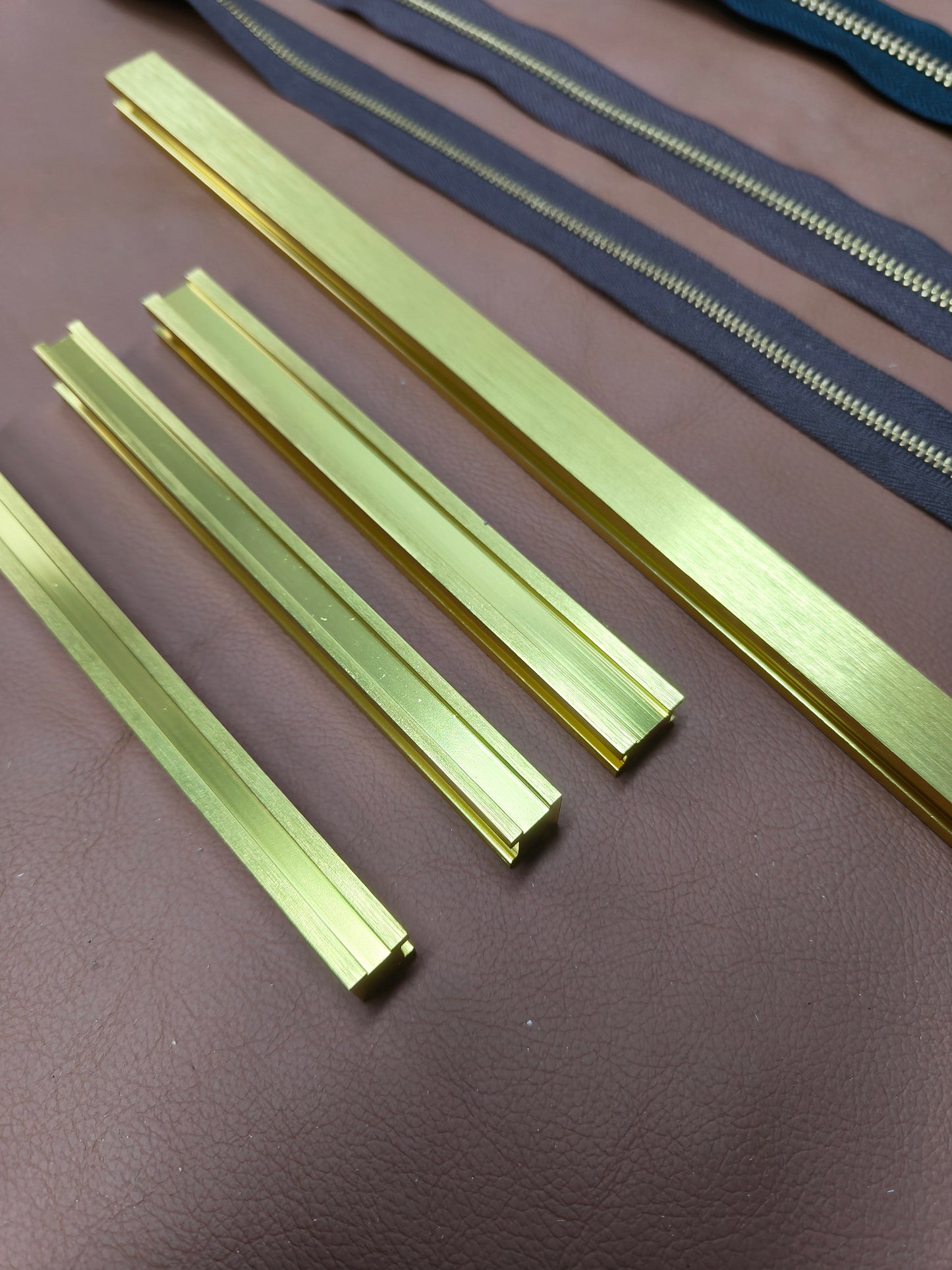 KL aluminum zipper guide for YKK