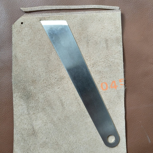 M390 steel skiving knife