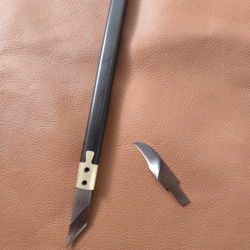 Interchange blade pen pattern knife