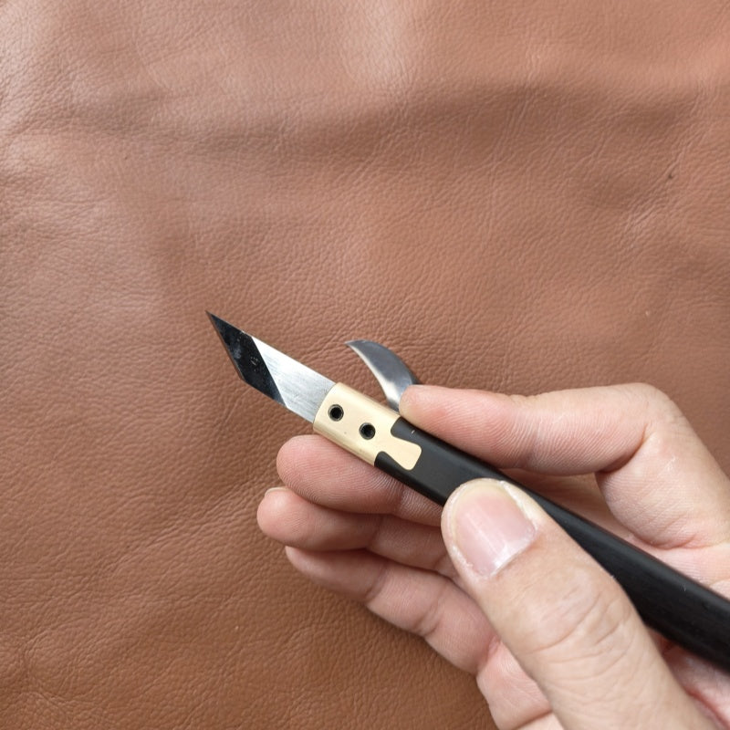 Interchange blade pen pattern knife