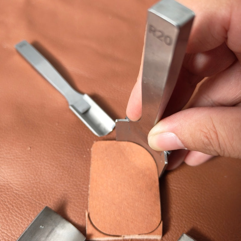 custom made 90°corner guide punch 