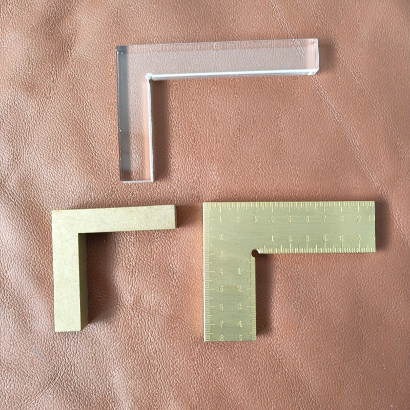 90 °  L corner guide