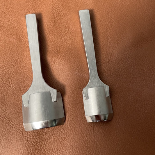 custom made 90°corner guide punch 