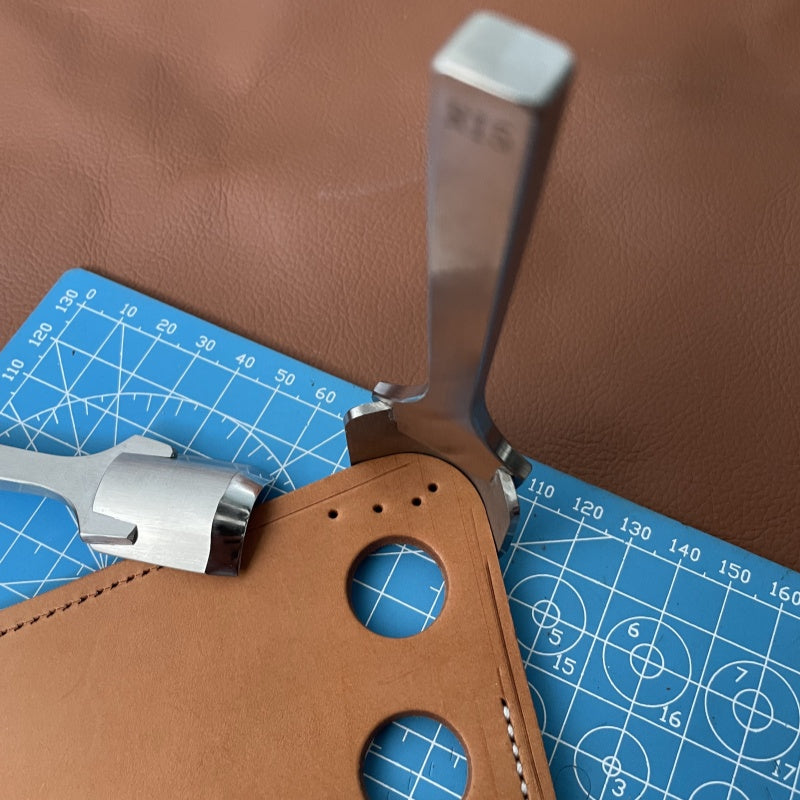 custom made 90°corner guide punch 