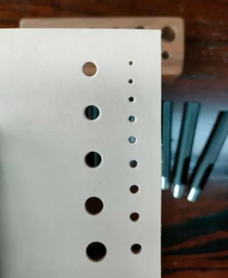 Hexagonal Handle Black Round Hole Punch Set