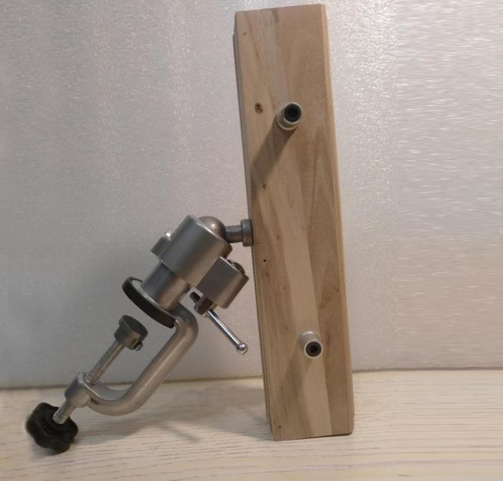 Universal strap stitching pony