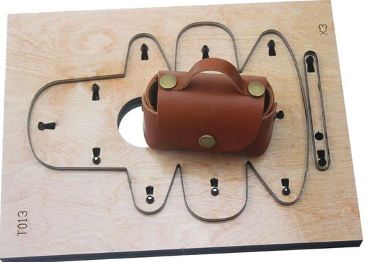 Small holder bag die