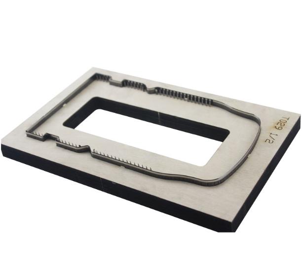 Simple card holder die