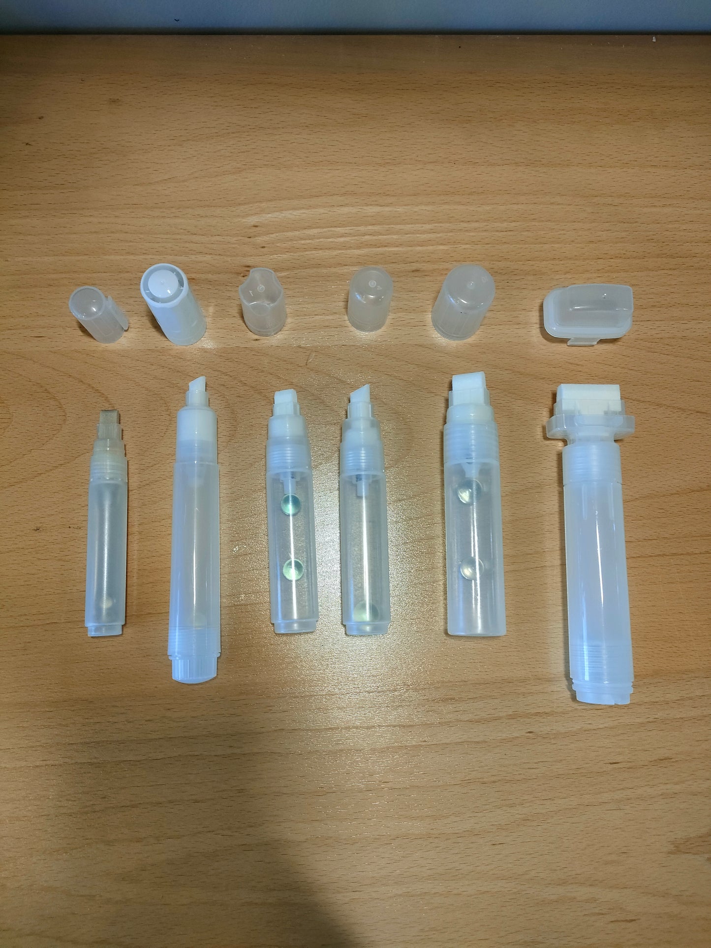 Leather edge dye container pen