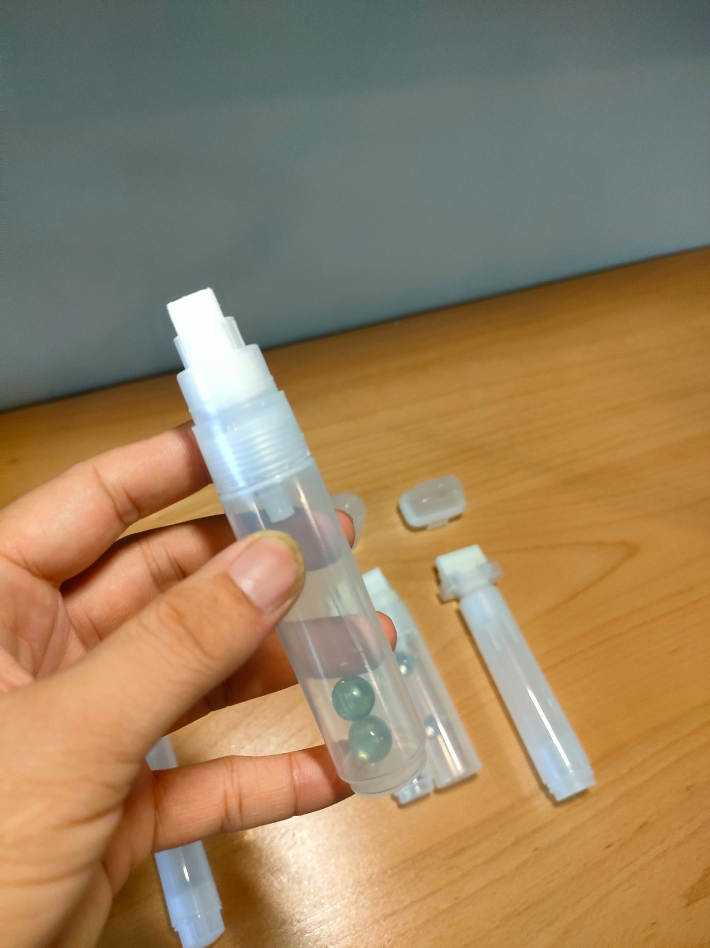 Leather edge dye container pen