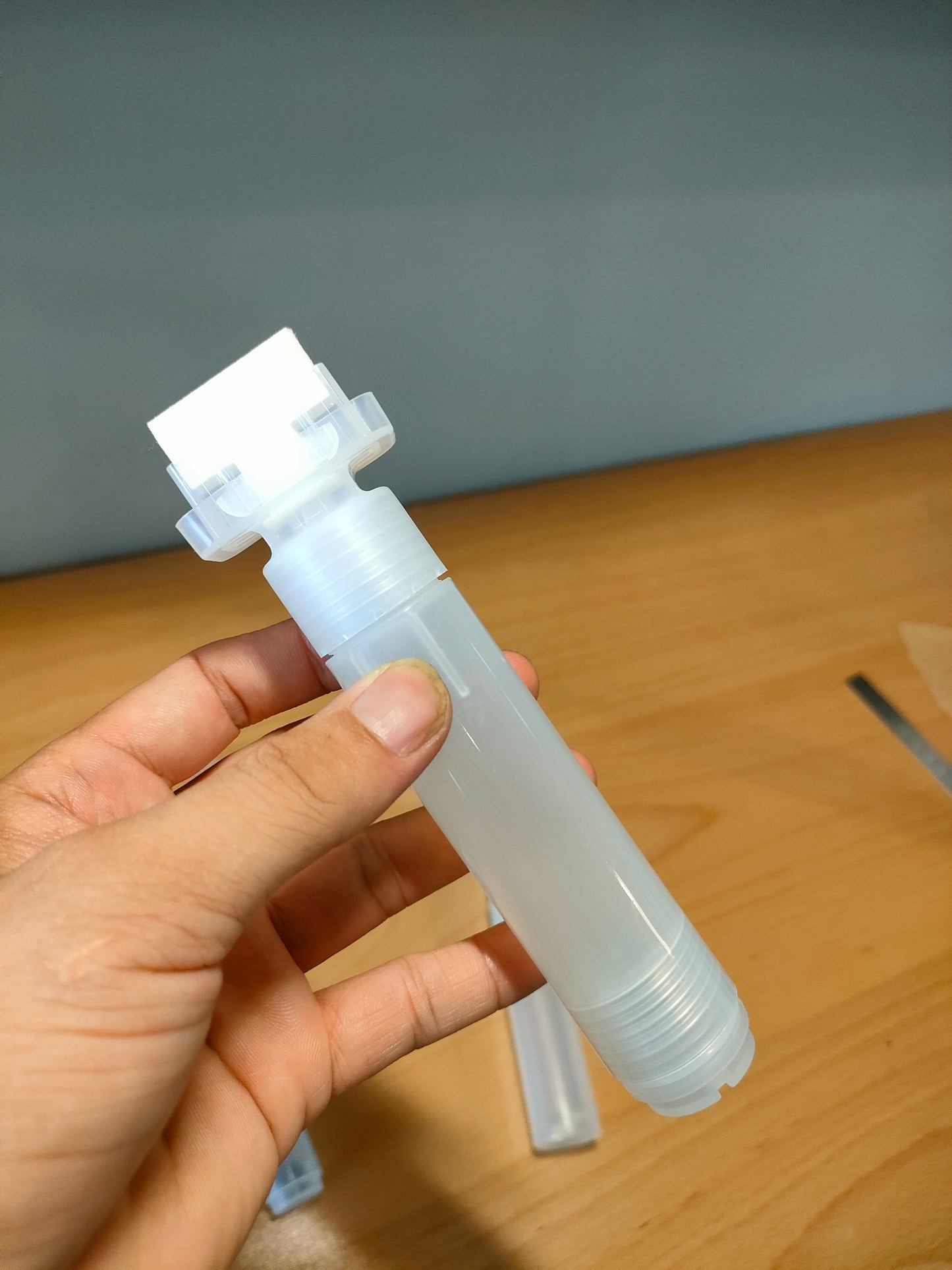 Leather edge dye container pen