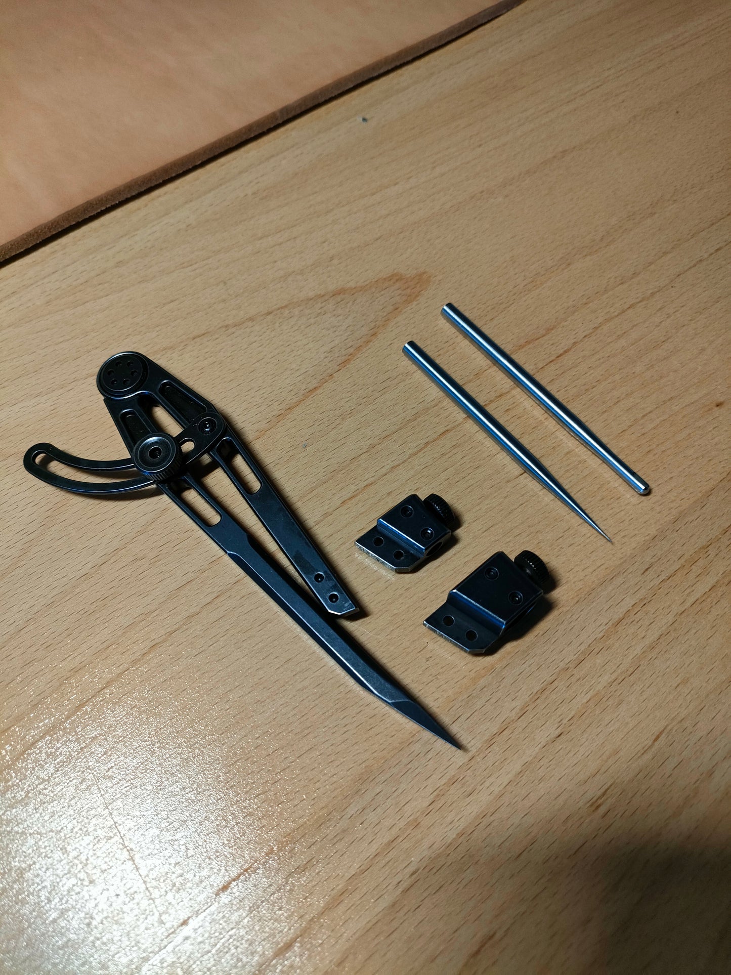 Functional wing divider