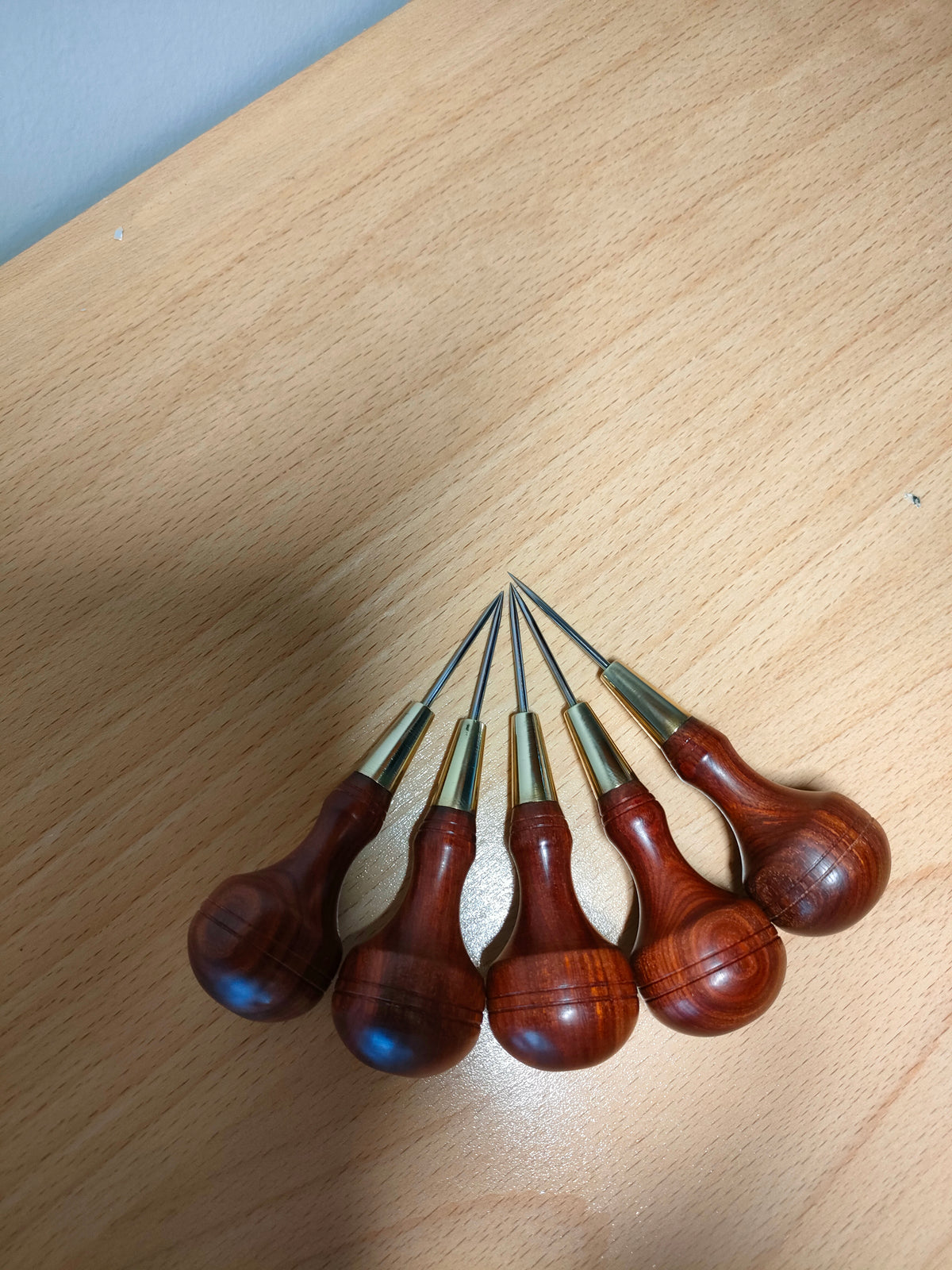 Rounded Awl Round (Scratch) awl – Kevin Leather Tools