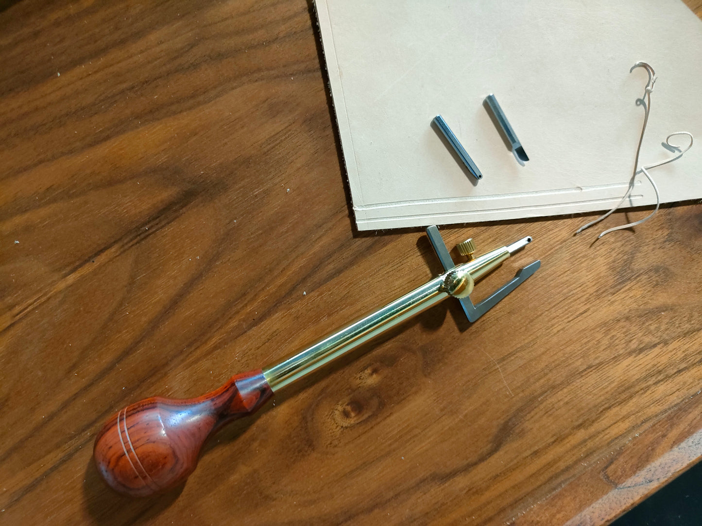 Premium brass stitiching groover