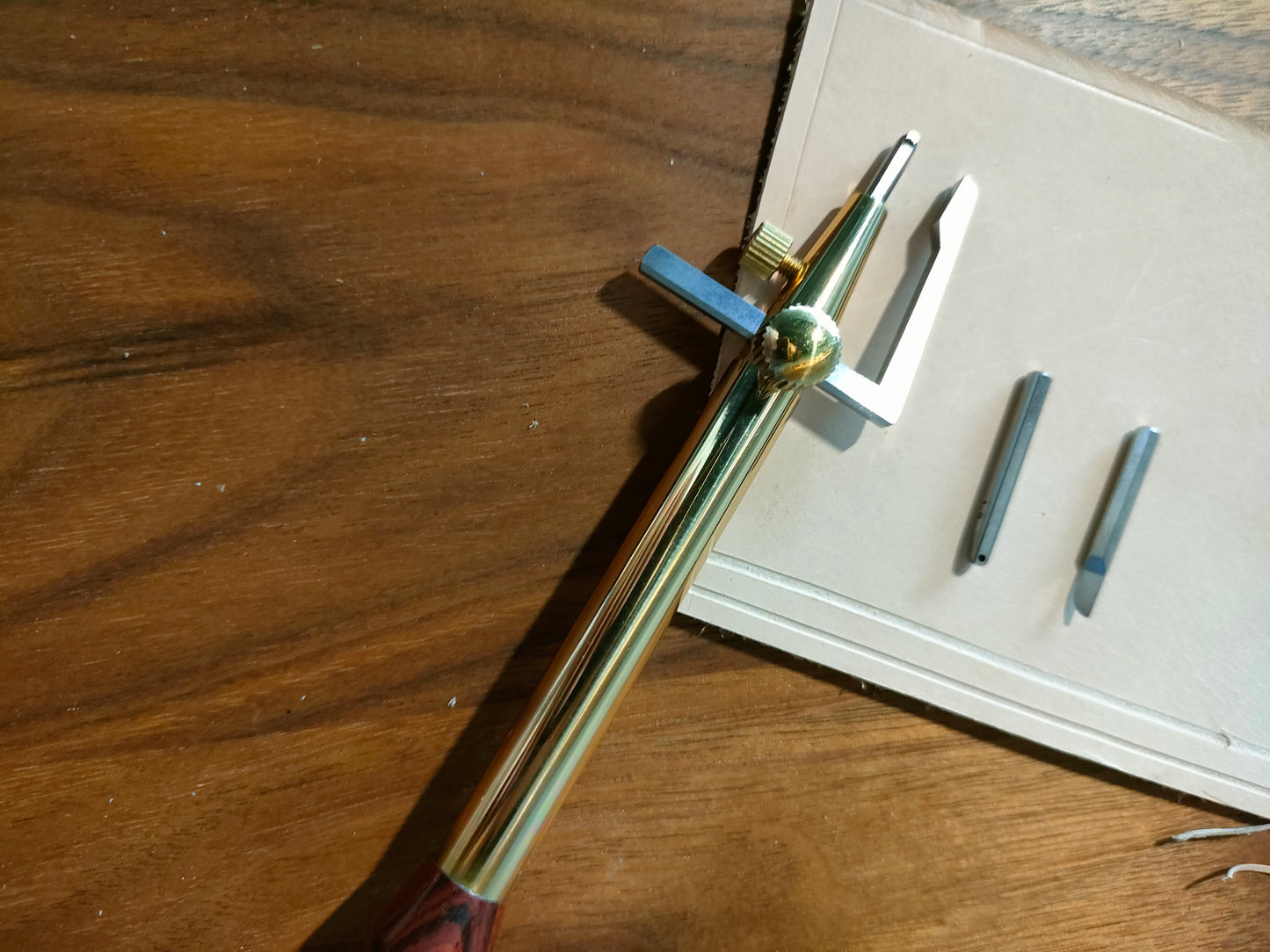 Premium brass stitiching groover