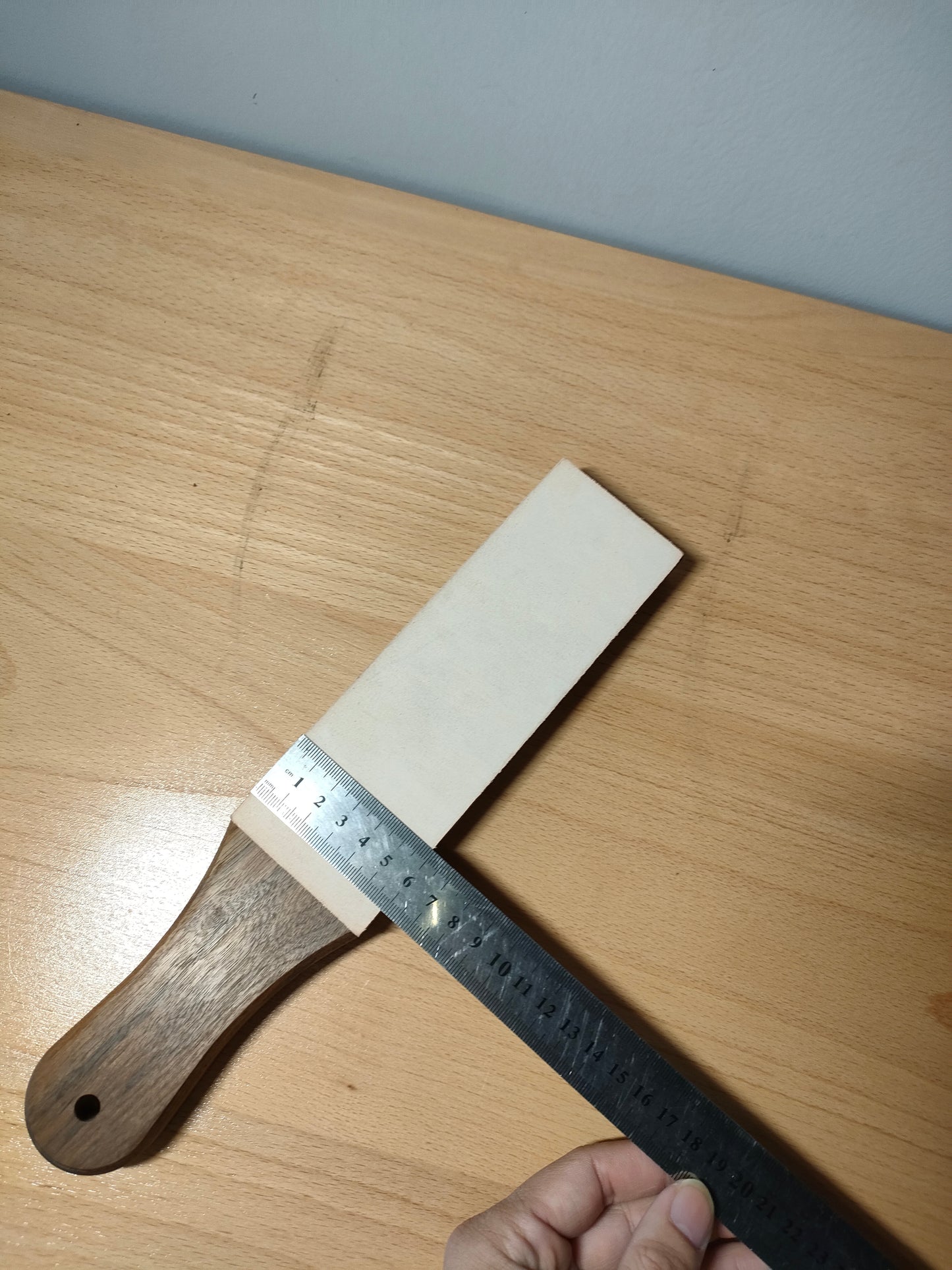 Black walnut strop(Medium)