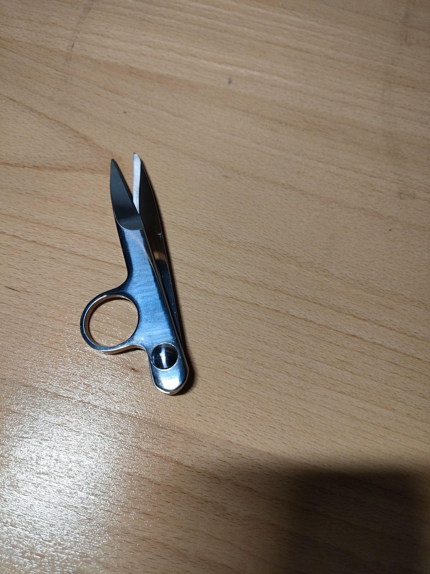 Basic stainless steel thread scissor – Kevin Leather Tools