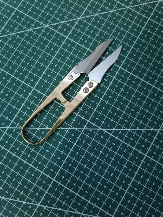 Brass scissor