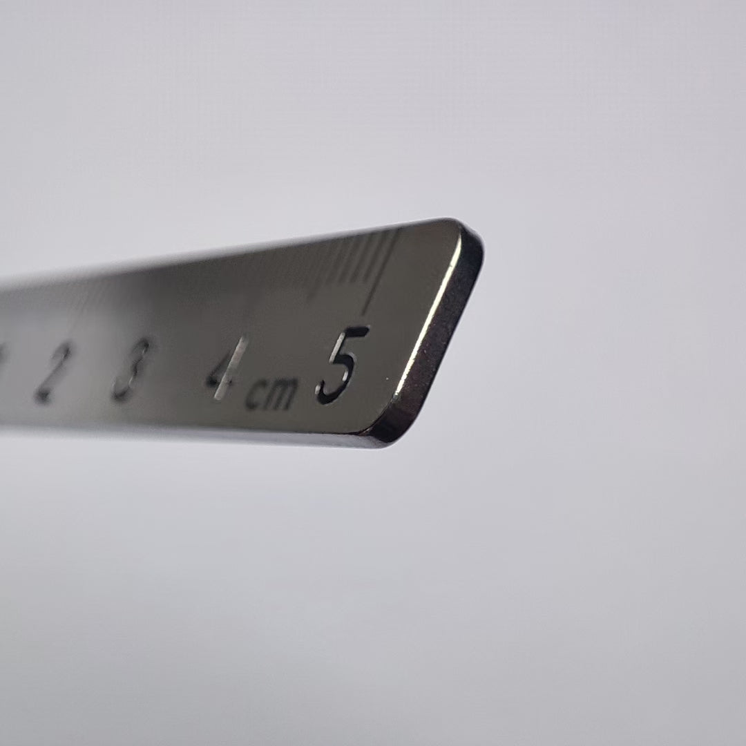 Stainless steel corner ruler